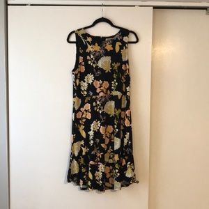 Loft dress, never worn.